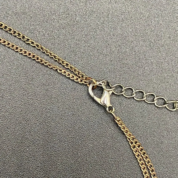 Dainty Aurora Borealis Stationary Glass Beaded Necklace - Picture 4 of 10